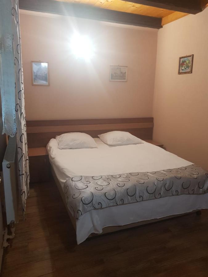 Vila Sura Razoare Sighisoara Bagian luar foto
