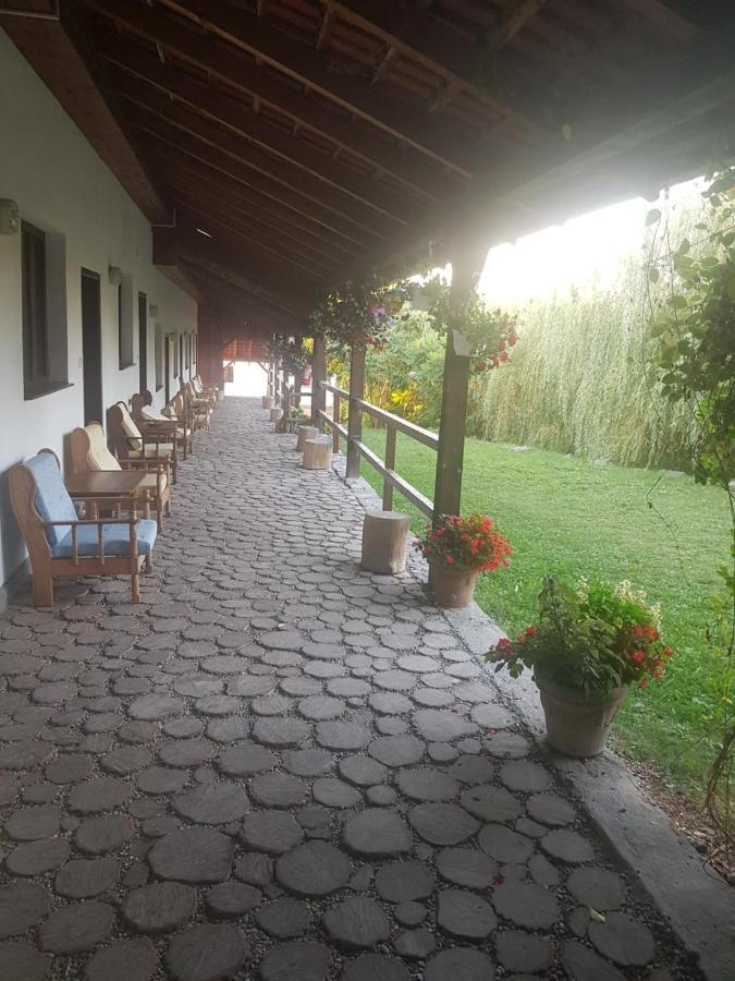 Vila Sura Razoare Sighisoara Bagian luar foto