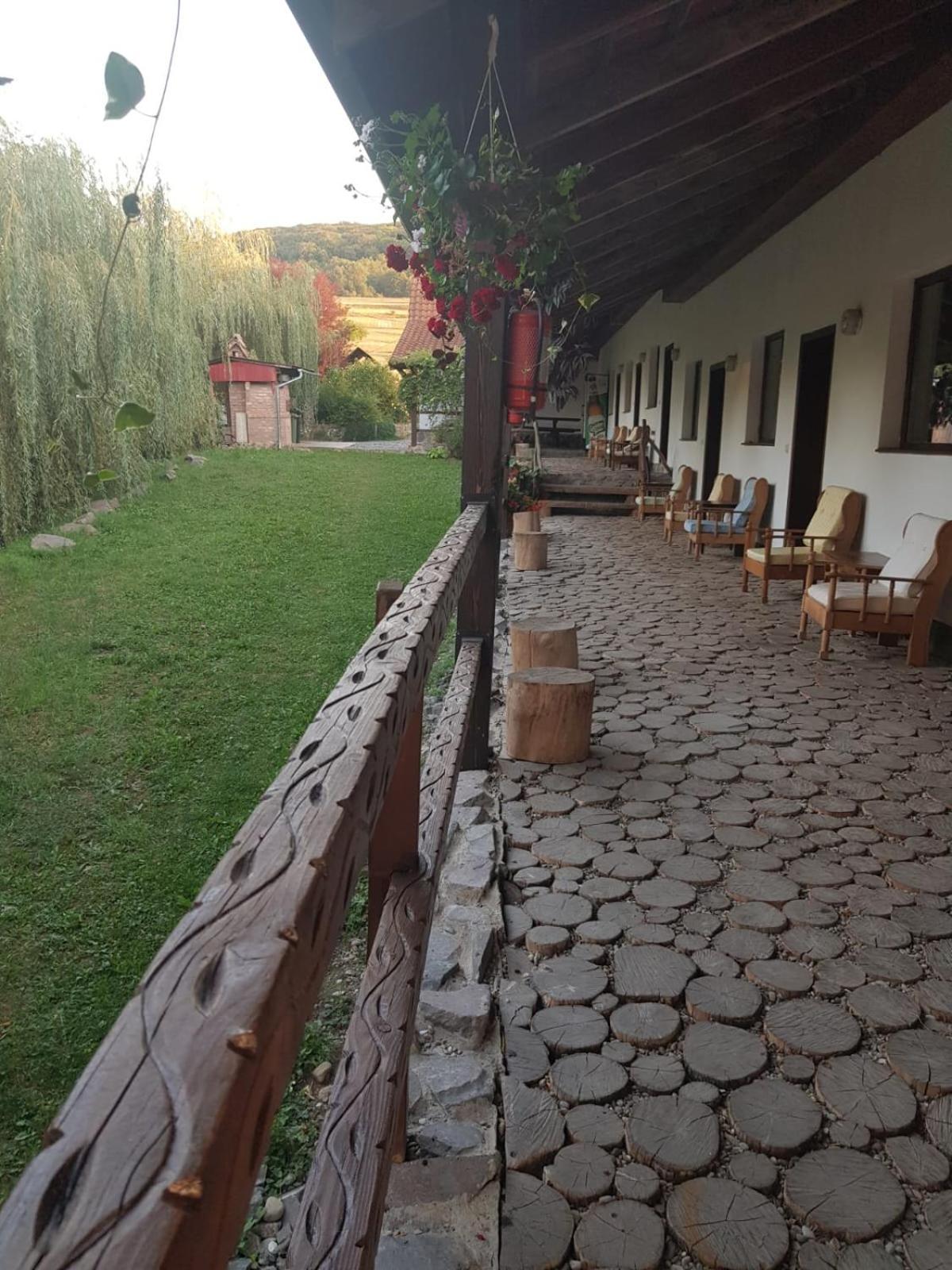 Vila Sura Razoare Sighisoara Bagian luar foto